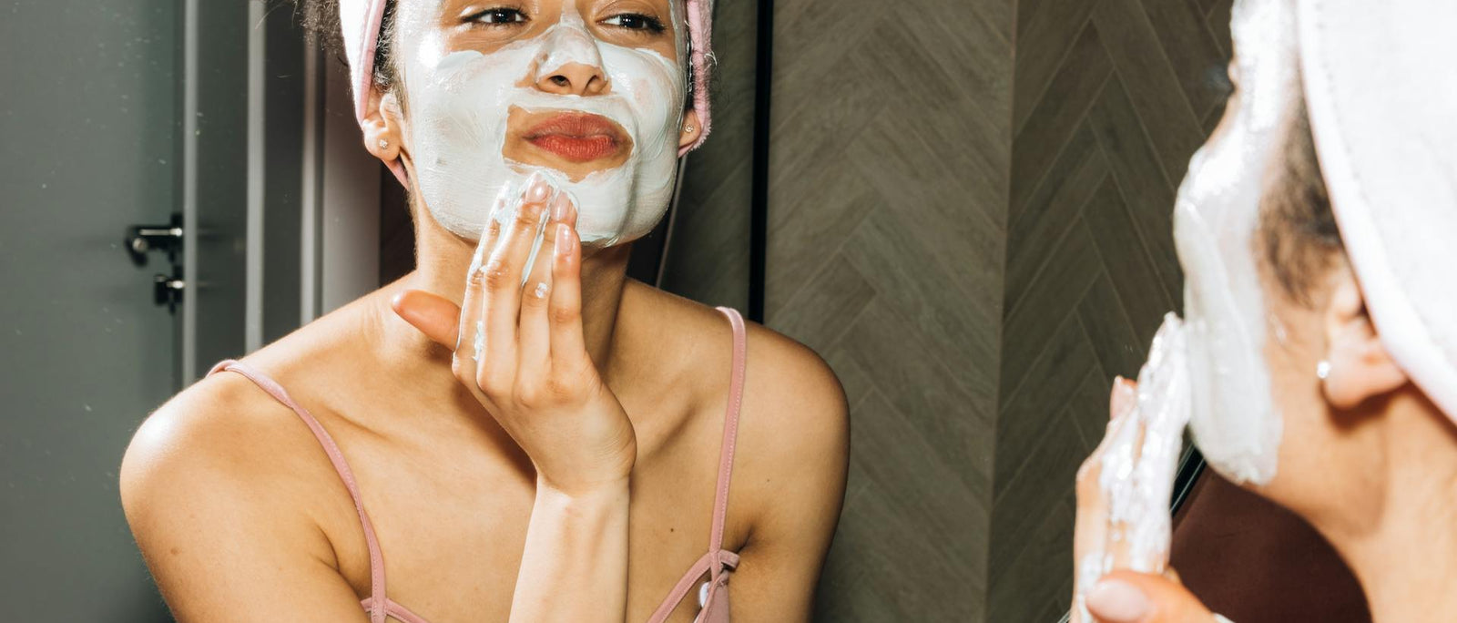 The Complete Guide to Peptide Serums: Transform Your Skin in 30 Days